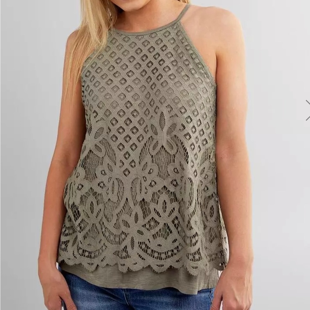 Daytrip Lace Overlay Lined Tank Top Medium
